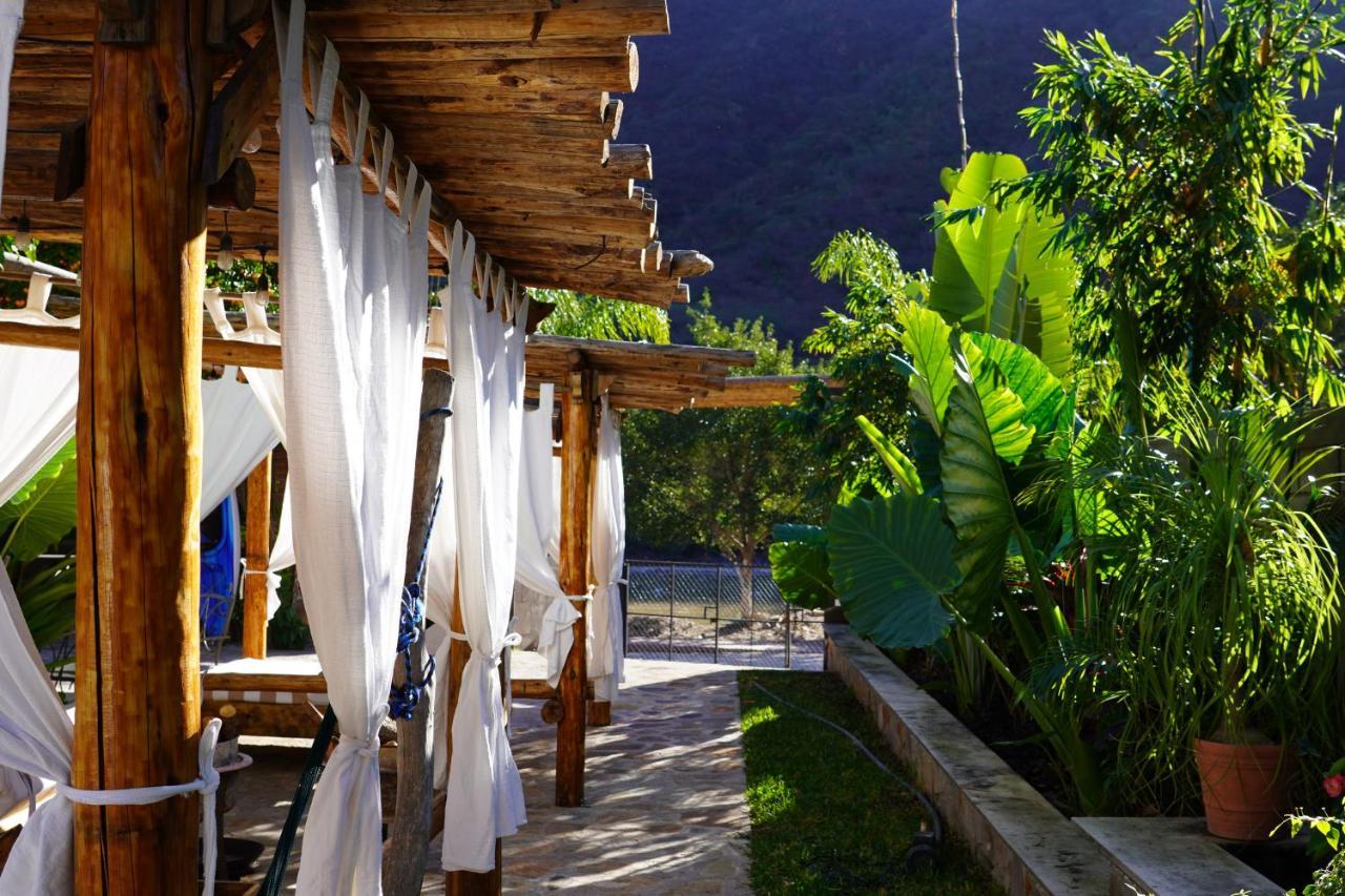 Hotel Villa De Urike Urique Exterior foto
